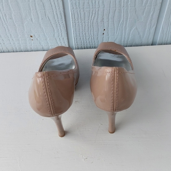 Candies Platform Pumps Slip-on Peep toe Nude Tan size 9.5 - Picture 6 of 12